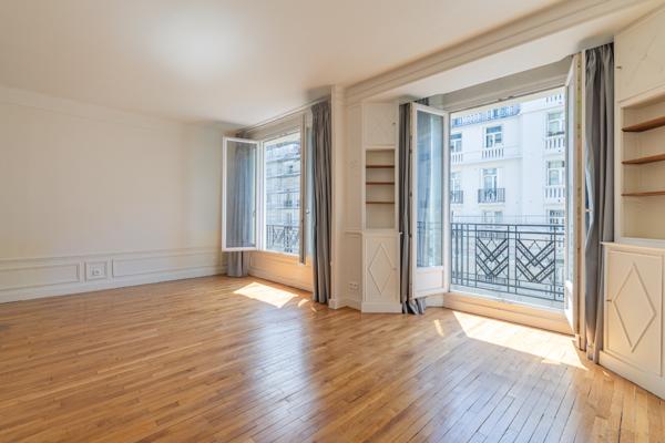 Porte de Champerret / Jean Moreas - Très bel appartement 4 pièces 2 chambres - Etage élevé, ascenseur, ensoleillé