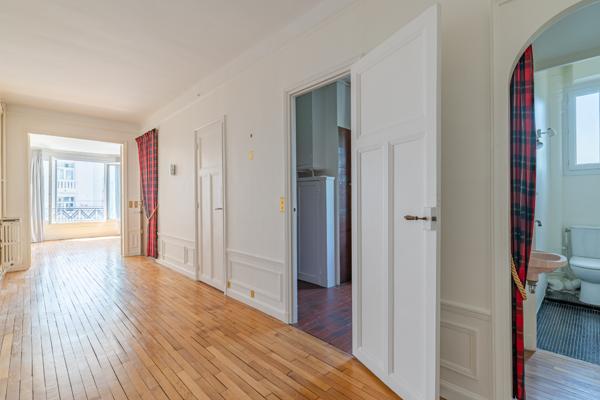 Porte de Champerret / Jean Moreas - Très bel appartement 4 pièces 2 chambres - Etage élevé, ascenseur, ensoleillé