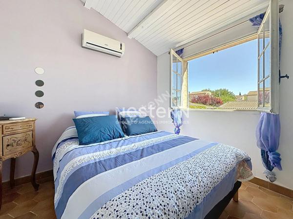 Villa individuelle 6 pièces, 5 chambres, dont 3 de plain-pied, garage, carport pour camping-car, jardin et piscine