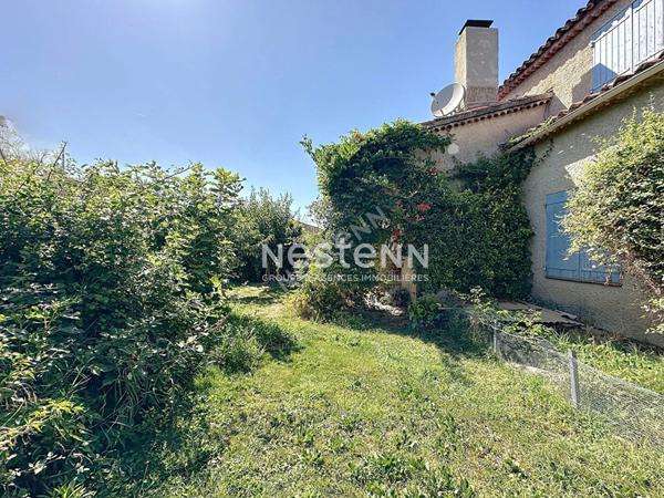 Villa individuelle 6 pièces, 5 chambres, dont 3 de plain-pied, garage, carport pour camping-car, jardin et piscine