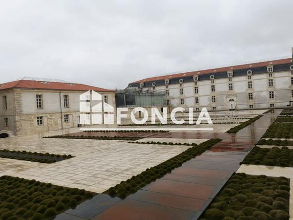 Location Appartement 2 pièces 38.44 m² - 16 RUE BAZEILLES Rochefort 17300