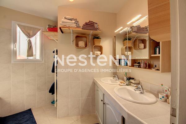 A VENDRE ! EN EXCLUSIVITE à VIDAUBAN Maison 4 pièces de 115 m² avec Piscine et garage sur 2548 m² de terrain