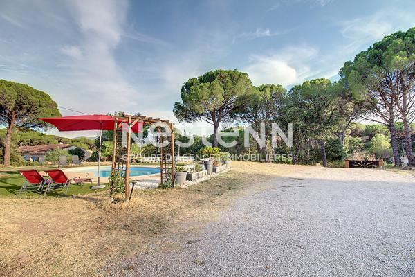 A VENDRE ! EN EXCLUSIVITE à VIDAUBAN Maison 4 pièces de 115 m² avec Piscine et garage sur 2548 m² de terrain