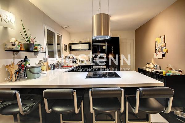 A VENDRE ! EN EXCLUSIVITE à VIDAUBAN Maison 4 pièces de 115 m² avec Piscine et garage sur 2548 m² de terrain