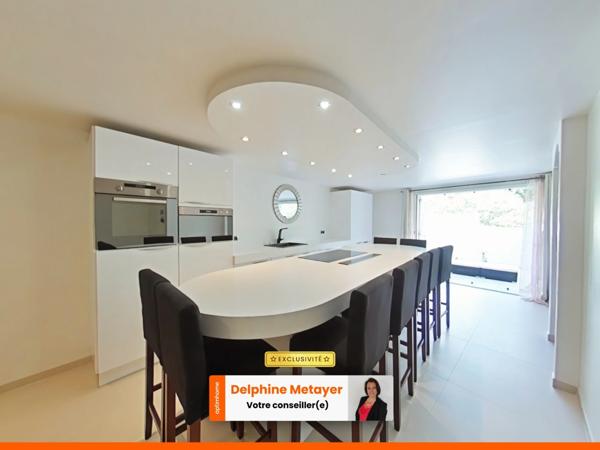 🏡 Superbe duplex rénové avec grand garage, cave à fort potentiel et terrasse sans vis-à-vis, Gonfaron centre