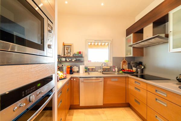 Vente Maison de luxe Saint-Cyr-sur-Mer 5 Pièces 150 m²