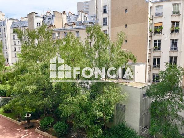 Location Studio 26.2 m² - 151 RUE OBERKAMPF BAT G3 Paris 75011