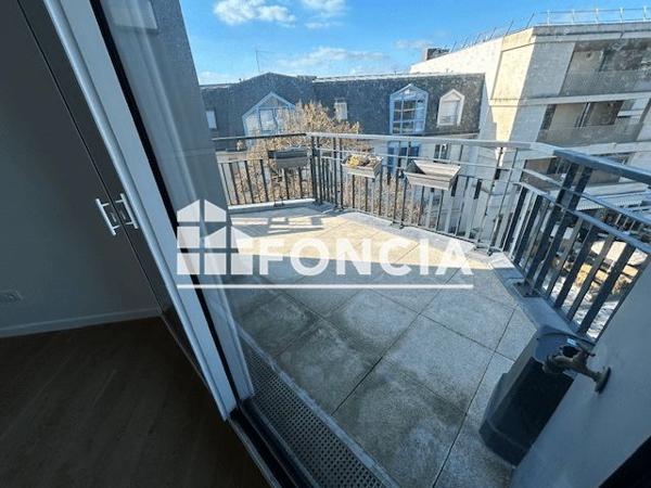 Location Appartement 3 pièces 67.5 m² - 13 RUE DU MARCHE Antony 92160