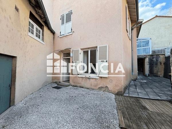 Location Appartement 2 pièces 38.85 m² - 12 RUE GABRIEL PERI St Cyr Au Mont D Or 69450