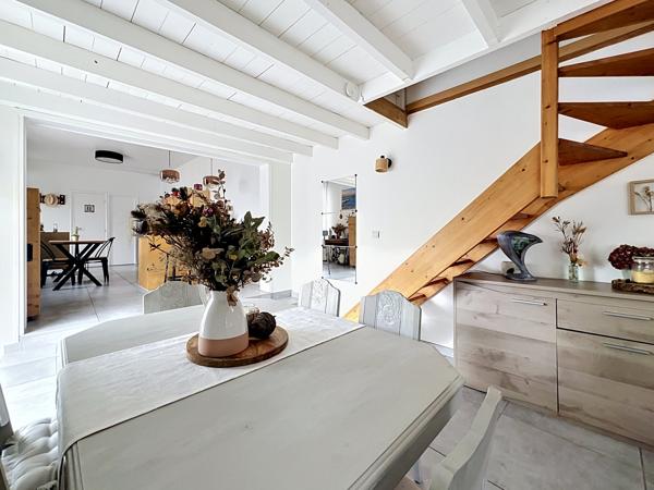 Retour à la vente - Maison de ville avec terrasse - Coup de Cœur assuré