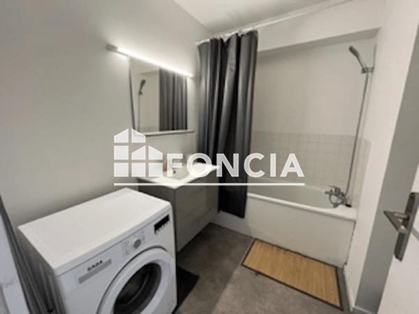Location Studio meublé 32.91 m² - 1 ALLEE RONSARD Angouleme 16000