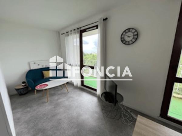 Location Studio meublé 32.91 m² - 1 ALLEE RONSARD Angouleme 16000
