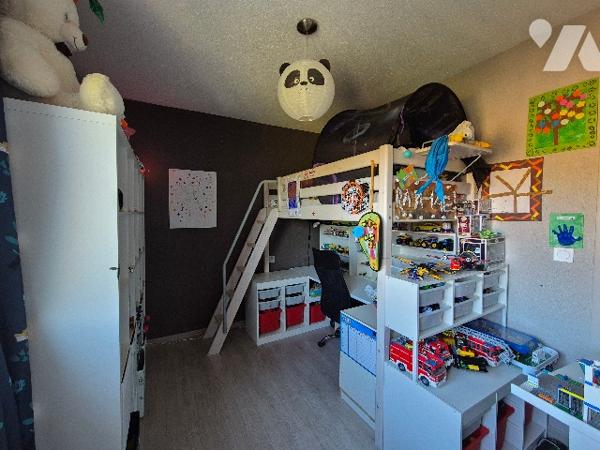 ISLE JOURDAIN (32600) Appartement T3 de 72m².