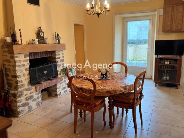 Maison à VOUTRE, 53600 - 4 pièces 98m²