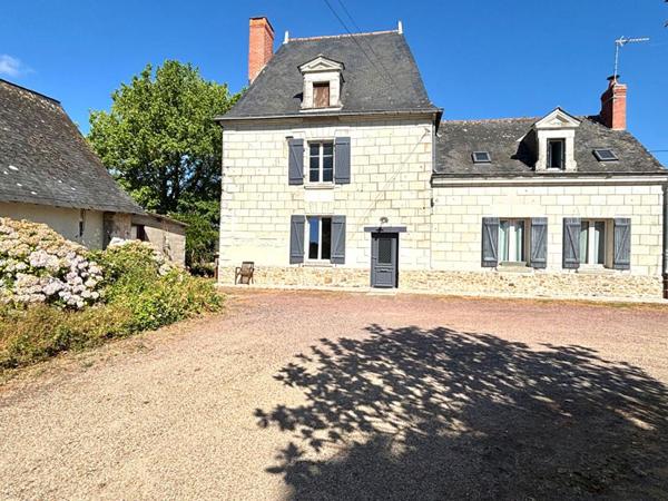 Longère avec gîte et studio indépendant - Les Rosiers Sur Loire