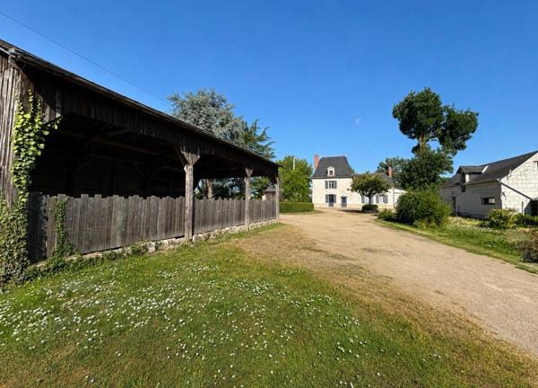 Longère avec gîte et studio indépendant - Les Rosiers Sur Loire