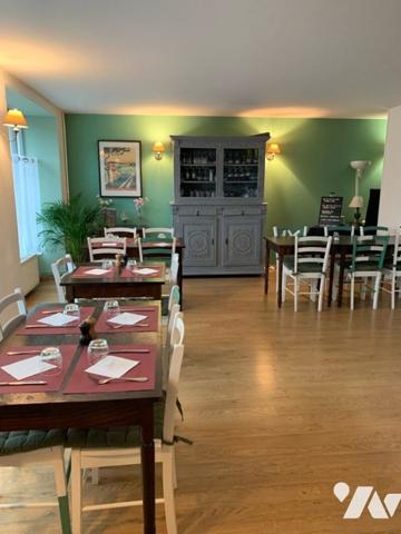 FONDS DE COMMERCE RESTAURANT
Axe principal. Pas de personnel à reprendre. Remise aux normes récente.