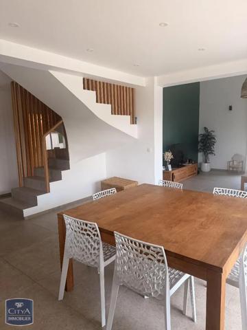 Maison à louer 5 pièces 129.01m² Saint-Galmier (42330)
