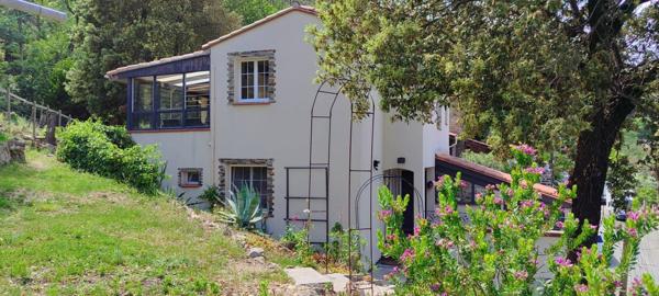 Maison avec vue  sur les Albères