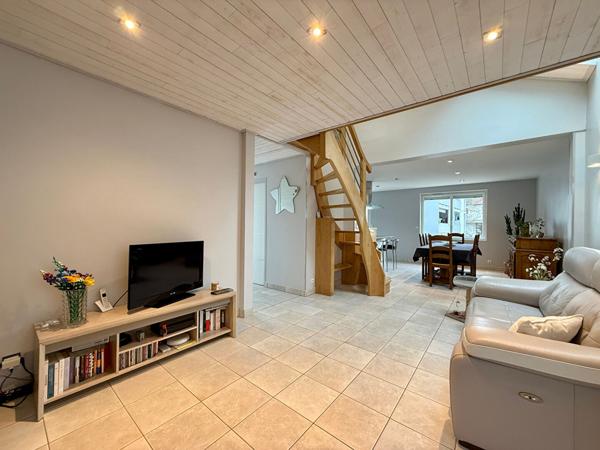 Rez-de-jardin agréable proche de toutes les commodités