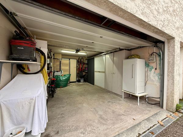 Rez-de-jardin agréable proche de toutes les commodités