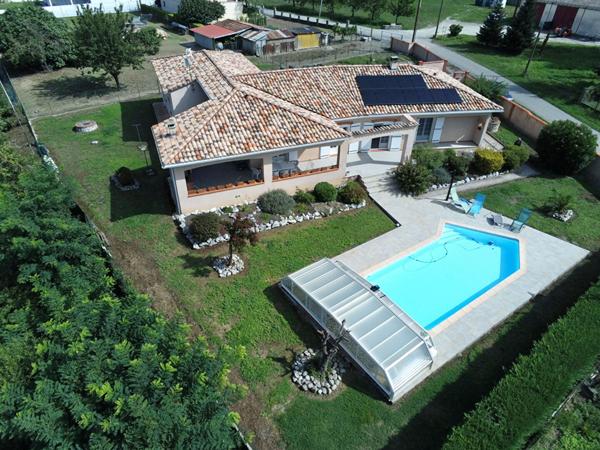 A 10MIN DE PAMIERS : MAISON T4 DE PP AVEC JARDIN, GARAGE ET PISCINE