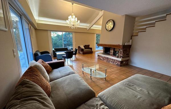 Maison de 300 m²