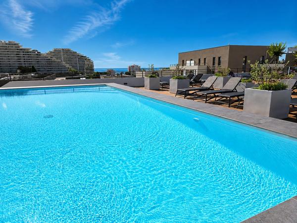 Appartement rez-de-jardin, 3 pièces, 10min à pieds de la mer