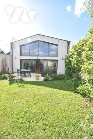 Maison T6 quartier Saint Pierre à Amiens