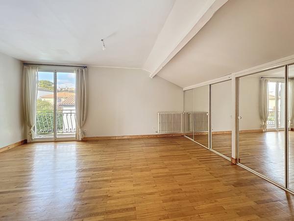 Maison 9 pièces 290m2 - l'Union