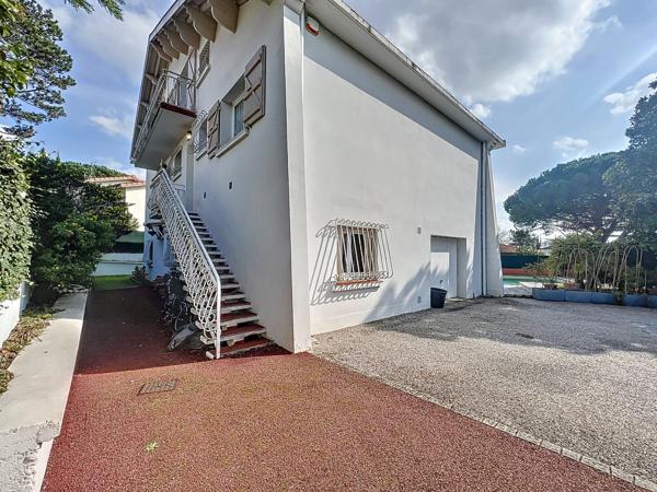 Maison 9 pièces 290m2 - l'Union