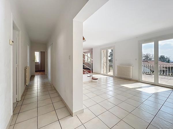 Maison 9 pièces 290m2 - l'Union