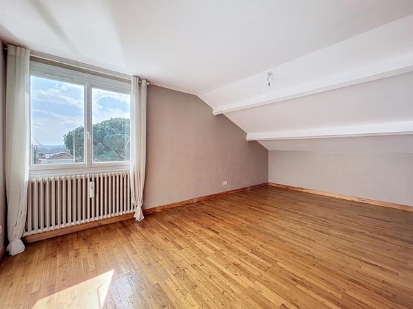 Maison 9 pièces 290m2 - l'Union