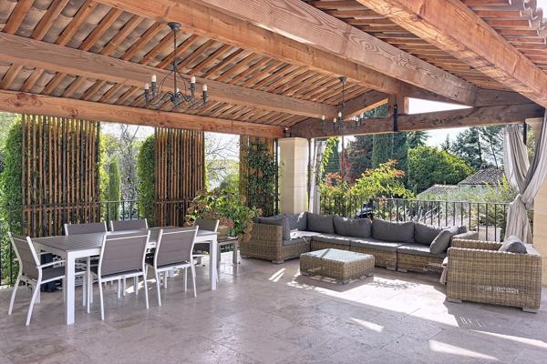 Vente Maison de luxe Uzès 6 Pièces 204 m²