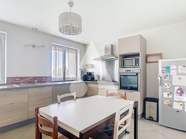 Appartement 5 pièces 86.14 m2
