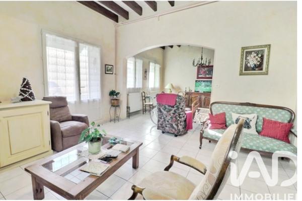 Maison à vendre 5 pièces 160 m² Eyragues