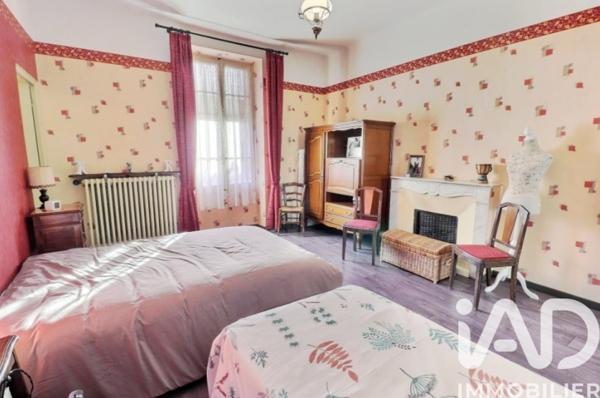 Maison à vendre 5 pièces 160 m² Eyragues