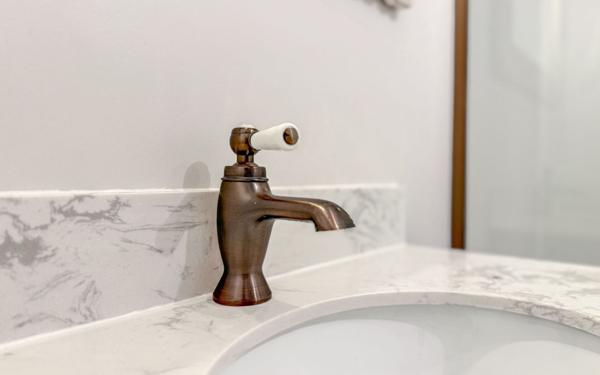 Maison à vendre    6 pièces •  Vence