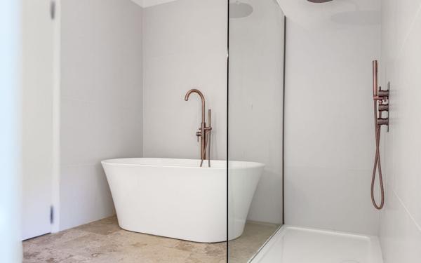 Maison à vendre    6 pièces •  Vence