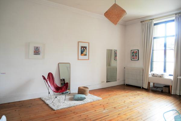 DEMEURE D'EXCEPTION assortie d'un IMMEUBLE à rénover