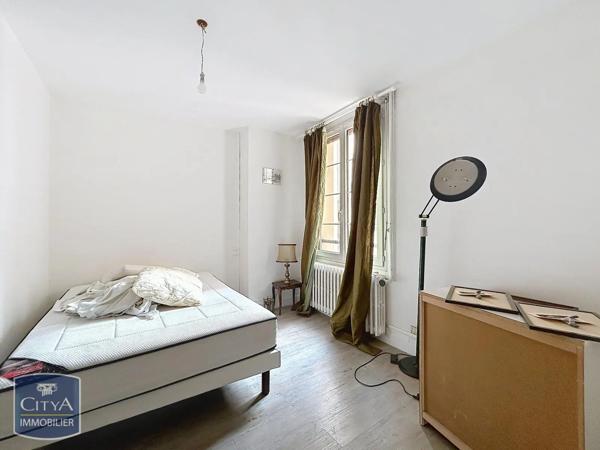 Appartement à louer 4 pièces 124.71m²