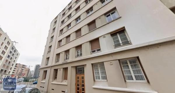 Appartement à louer 4 pièces 124.71m²