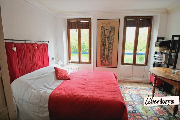 Maison pleine de charme avec jardin en centre de Caen  coup de cœur garanti