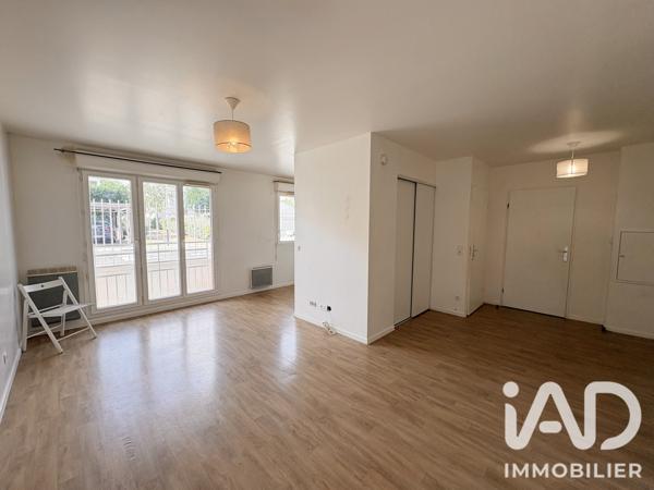 Appartement à vendre 2 pièces 46,82 m² Saint-Fargeau-Ponthierry