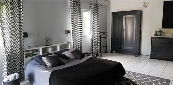 SUPERBE VILLA D'ARCHITECTE