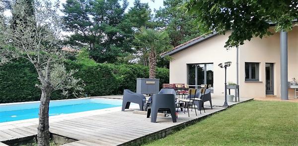 SUPERBE VILLA D'ARCHITECTE