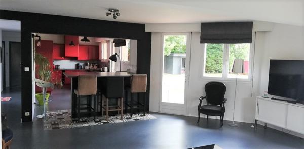 SUPERBE VILLA D'ARCHITECTE