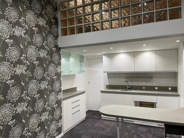 Vente Local commercial 3 pièces 53 m2 à Joinville-le-Pont