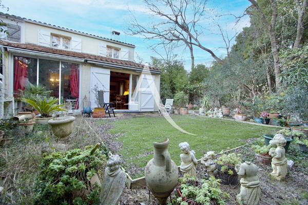 MONTPELLIER CELLENEUVE - CHARMANTE MAISON - MITOYENNE D'UN CÔTÉ - ENVIRON 93 m² - 3 CHAMBRES -TERRAIN D'ANGLE DE PLUS DE 300 m²