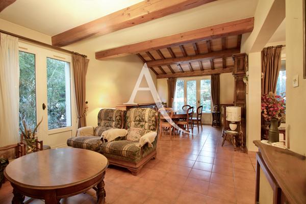 MONTPELLIER CELLENEUVE - CHARMANTE MAISON - MITOYENNE D'UN CÔTÉ - ENVIRON 93 m² - 3 CHAMBRES -TERRAIN D'ANGLE DE PLUS DE 300 m²